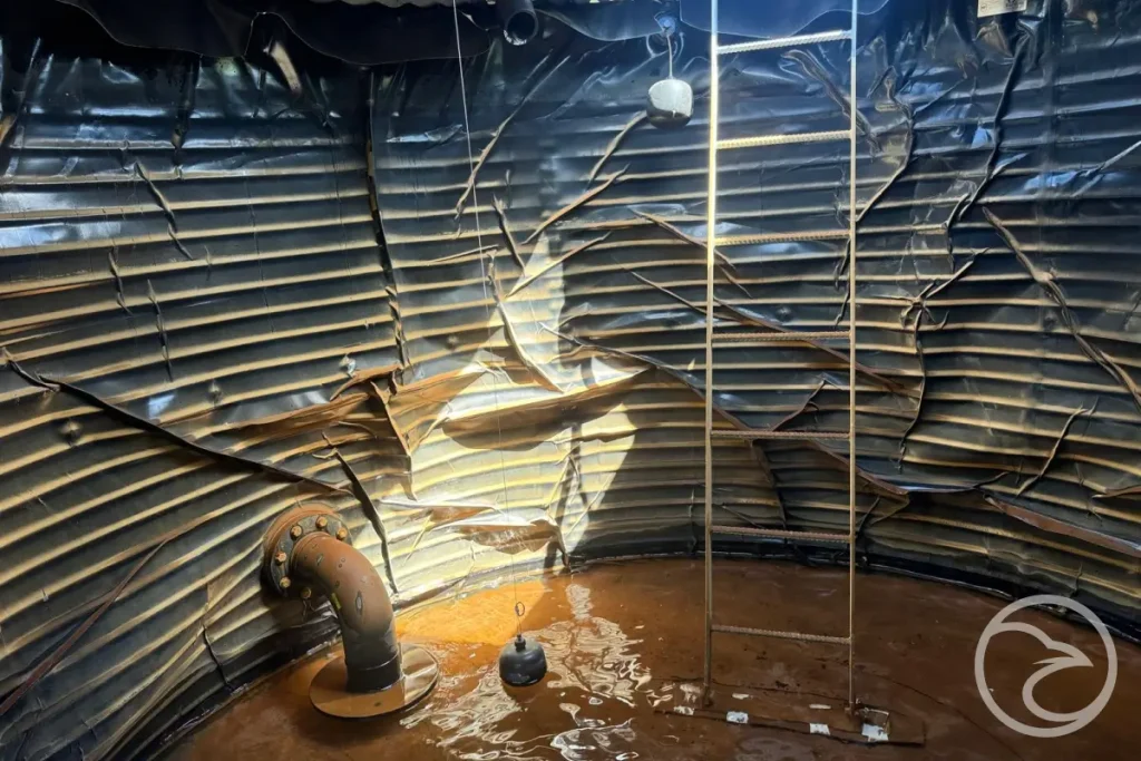 Internal inspection showing early signs of tank deterioration