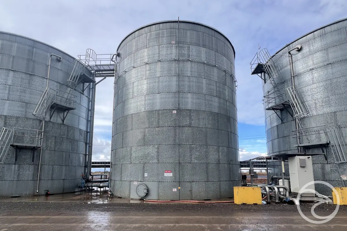 Tank performance monitoring supporting long-term system reliability